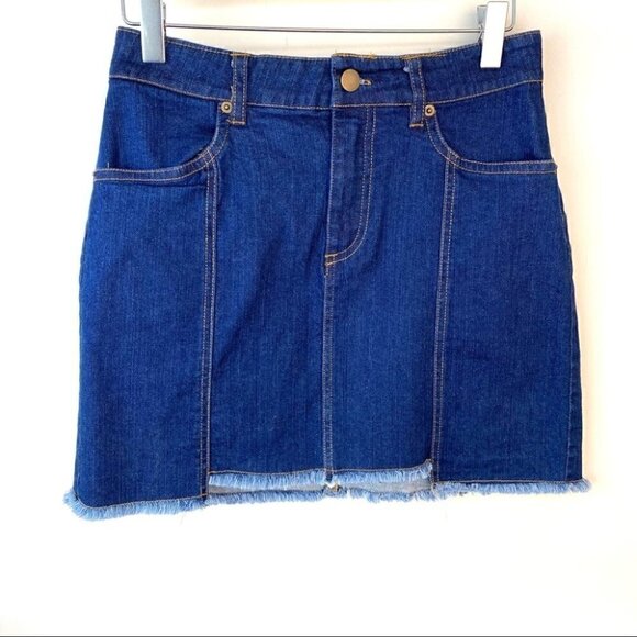 Forever 21 jean  skirt, mini length, with raw hem - Picture 1 of 9